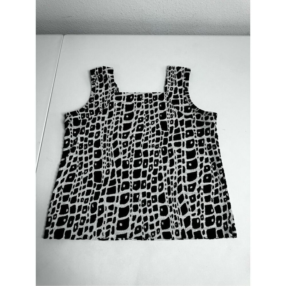 Bohemian Women’s Top Sleeveless Black White Size S See Description